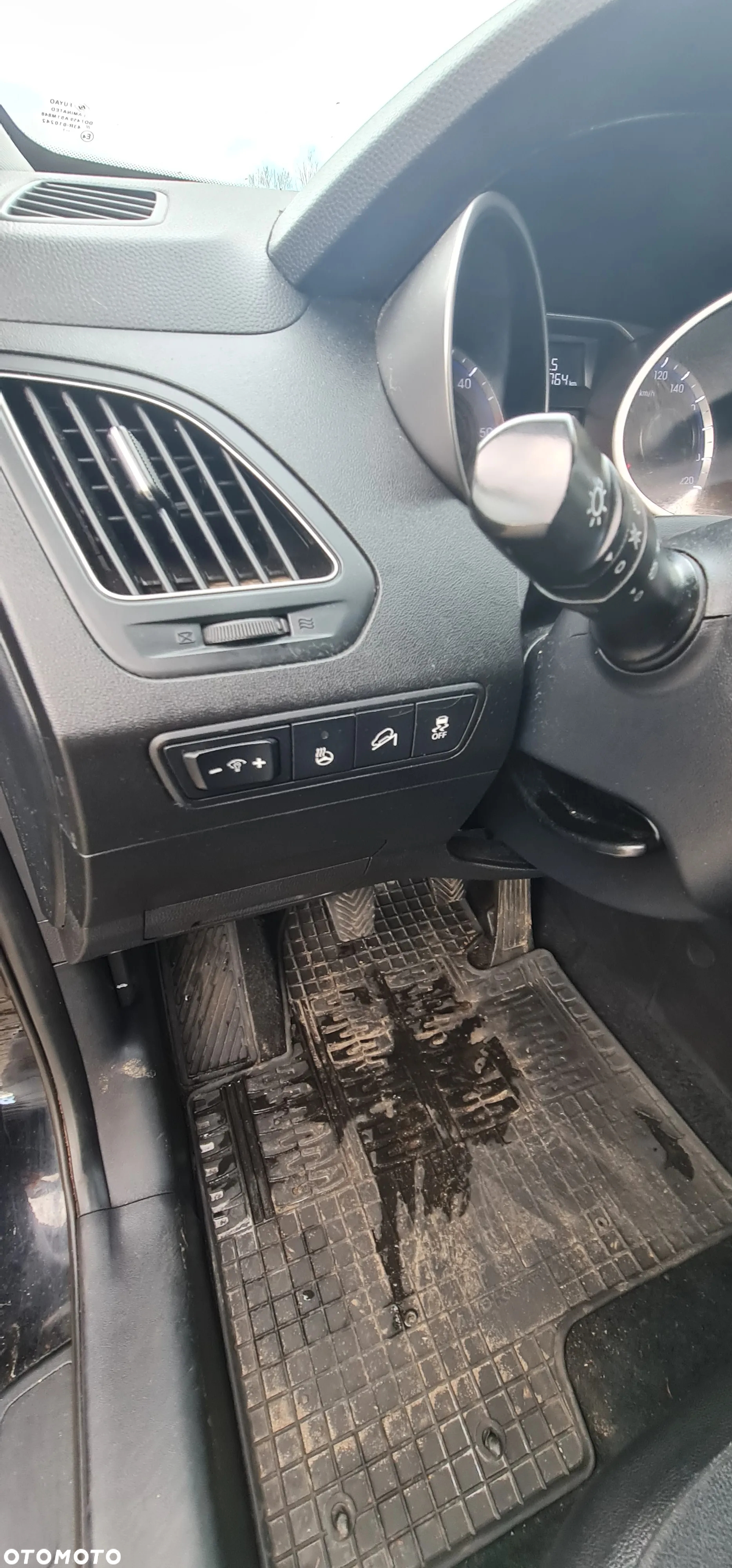 Hyundai ix35 - 32