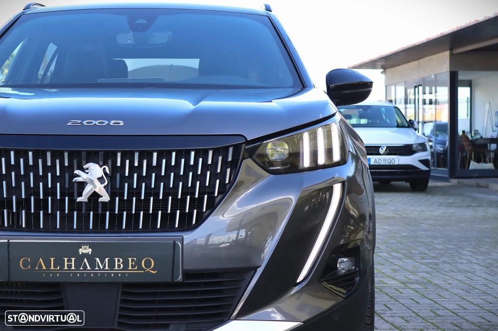 Peugeot 2008 1.2 PureTech GT EAT8 - 13