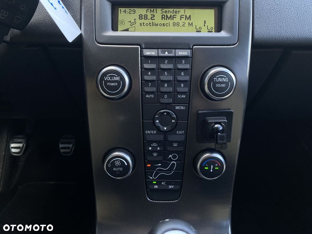 Volvo V50 - 18