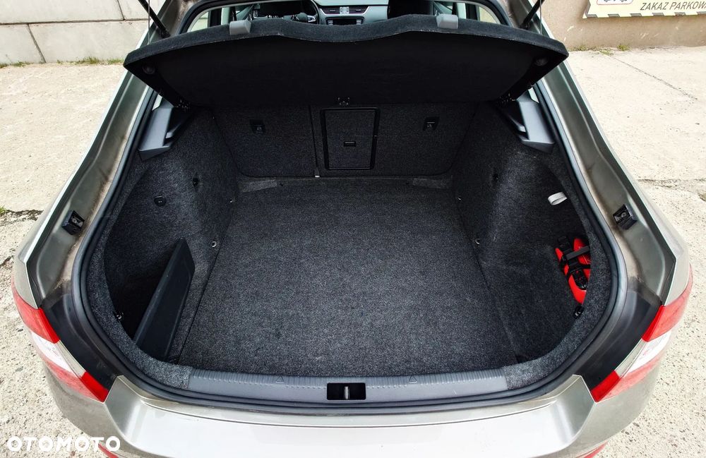 Skoda Octavia 1.4 TSI Ambition - 19