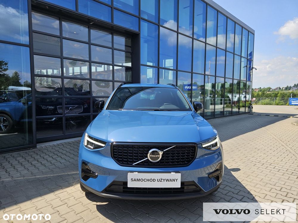Volvo XC 40 - 3