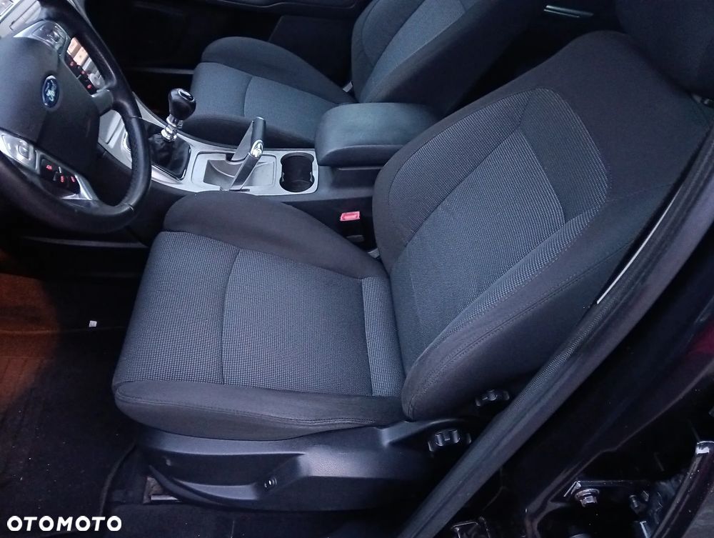 Ford S-Max 2.5 Titanium - 6