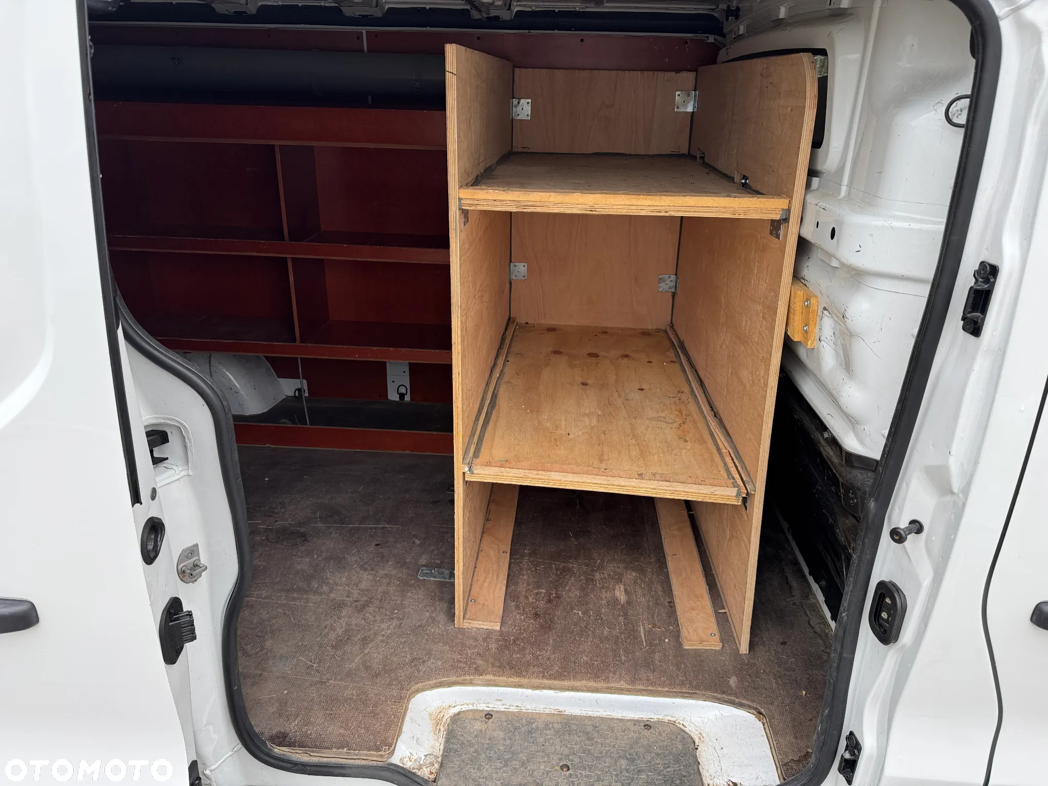 Opel VIVARO - 25