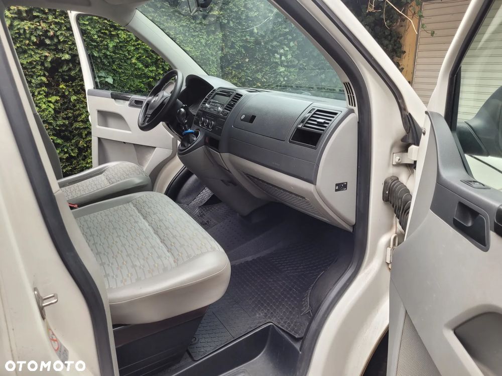 Volkswagen T5 - 7