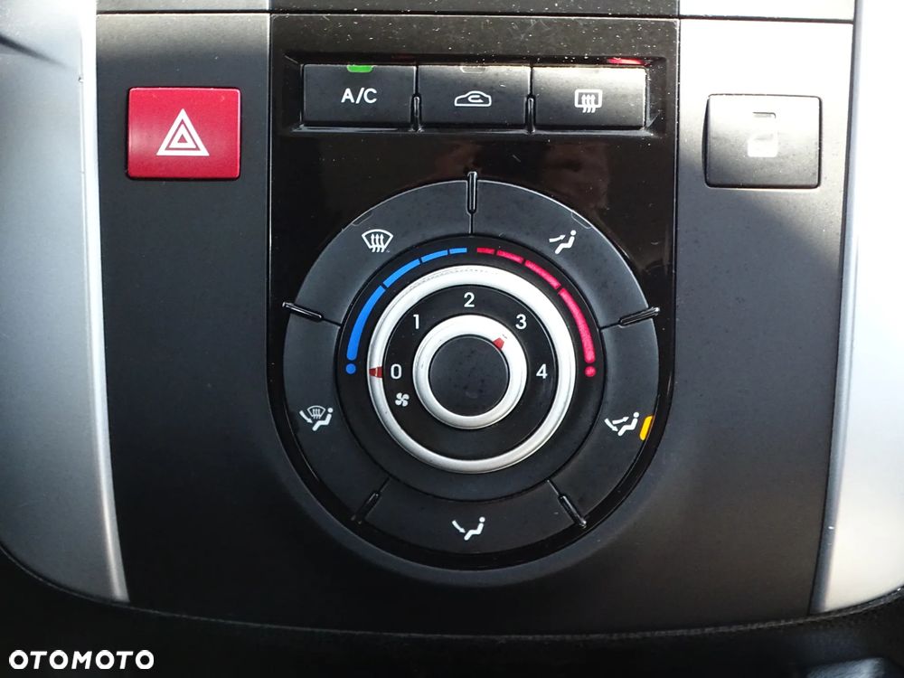 Kia Venga 1.4 CRDi M - 14