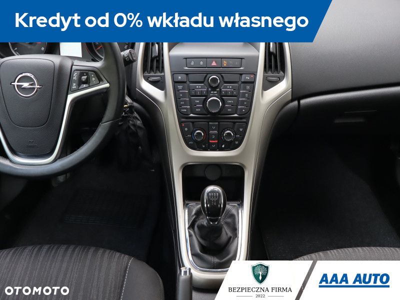 Opel Astra - 13