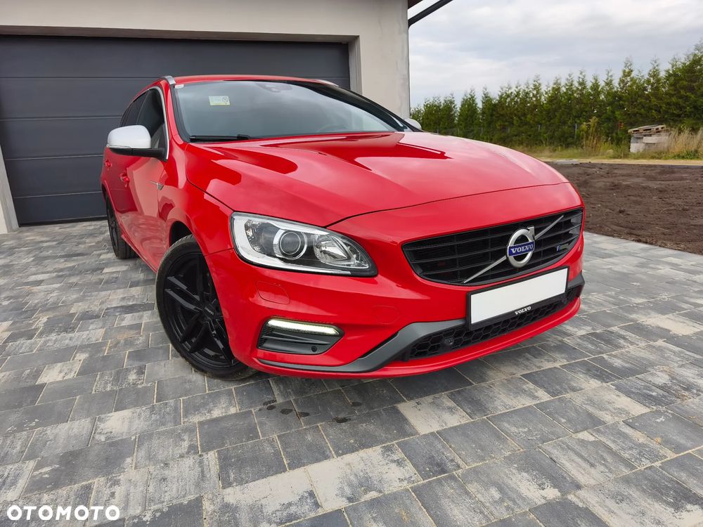 Volvo V60 2017 photo 2