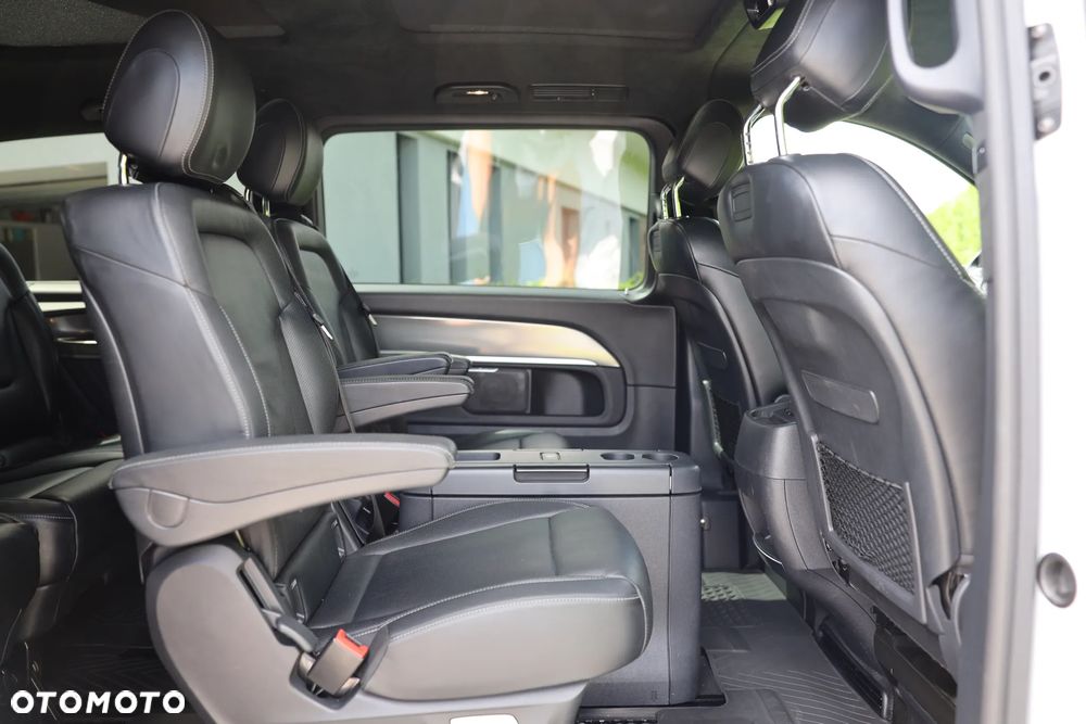Mercedes-Benz Klasa V 250 d 4-Matic Exclusive 7G-Tronic - 17