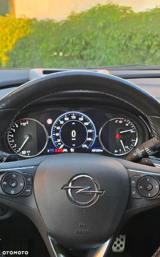 Opel Insignia 2.0 T 4x4 GSi + S&S - 19