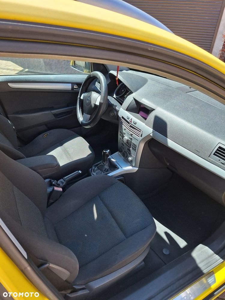 Opel Astra - 8