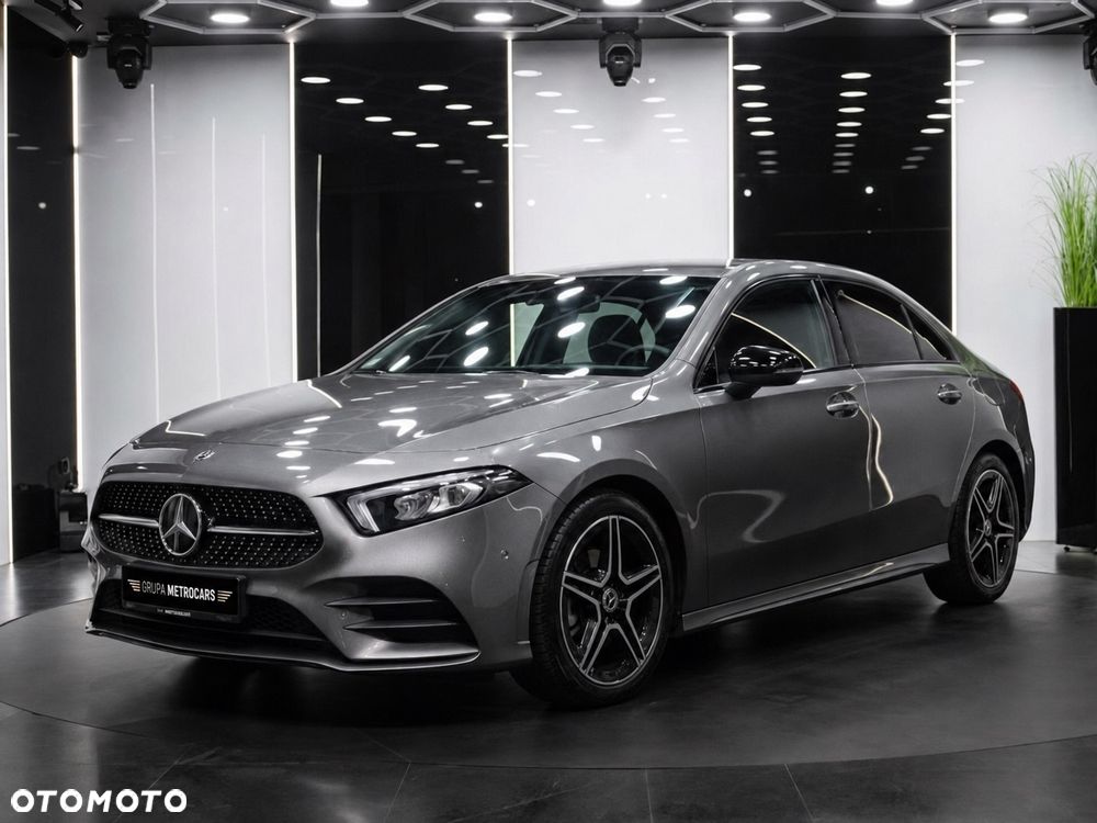 Mercedes-Benz Klasa A 220 4-Matic AMG Line 7G-DCT - 2