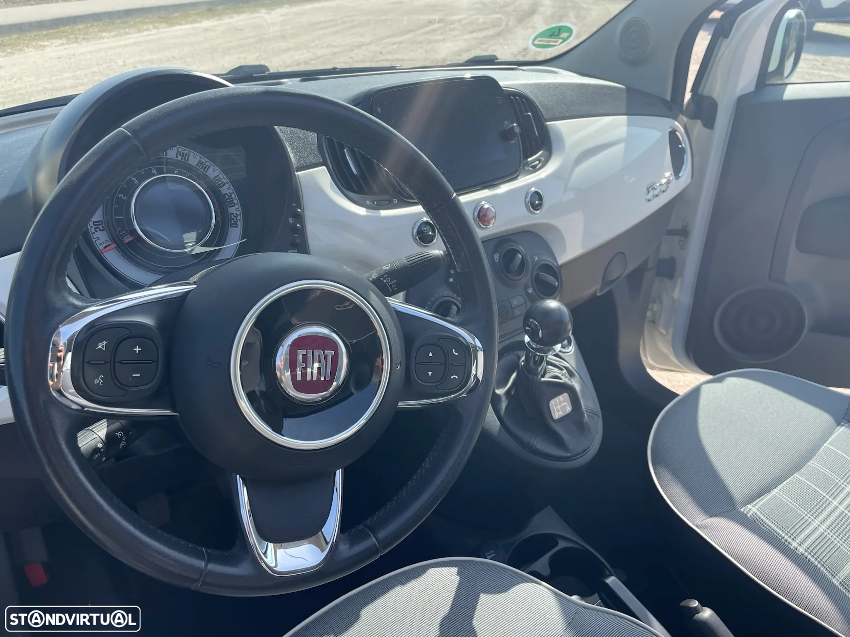 Fiat 500C 1.2 8V Lounge - 33