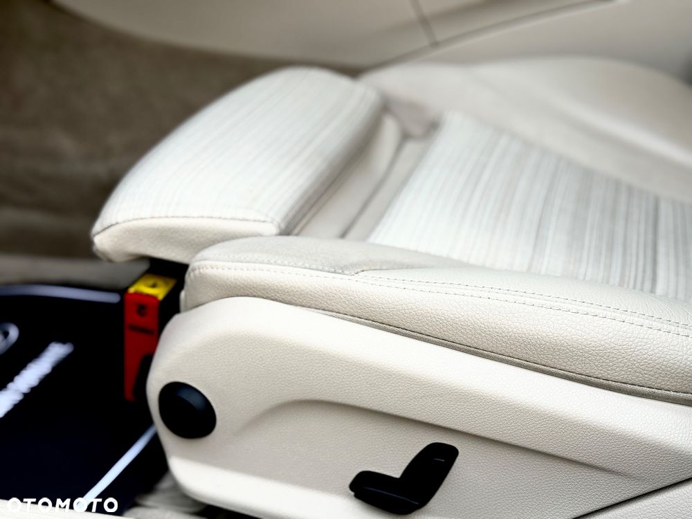 Mercedes-Benz Klasa C - 22