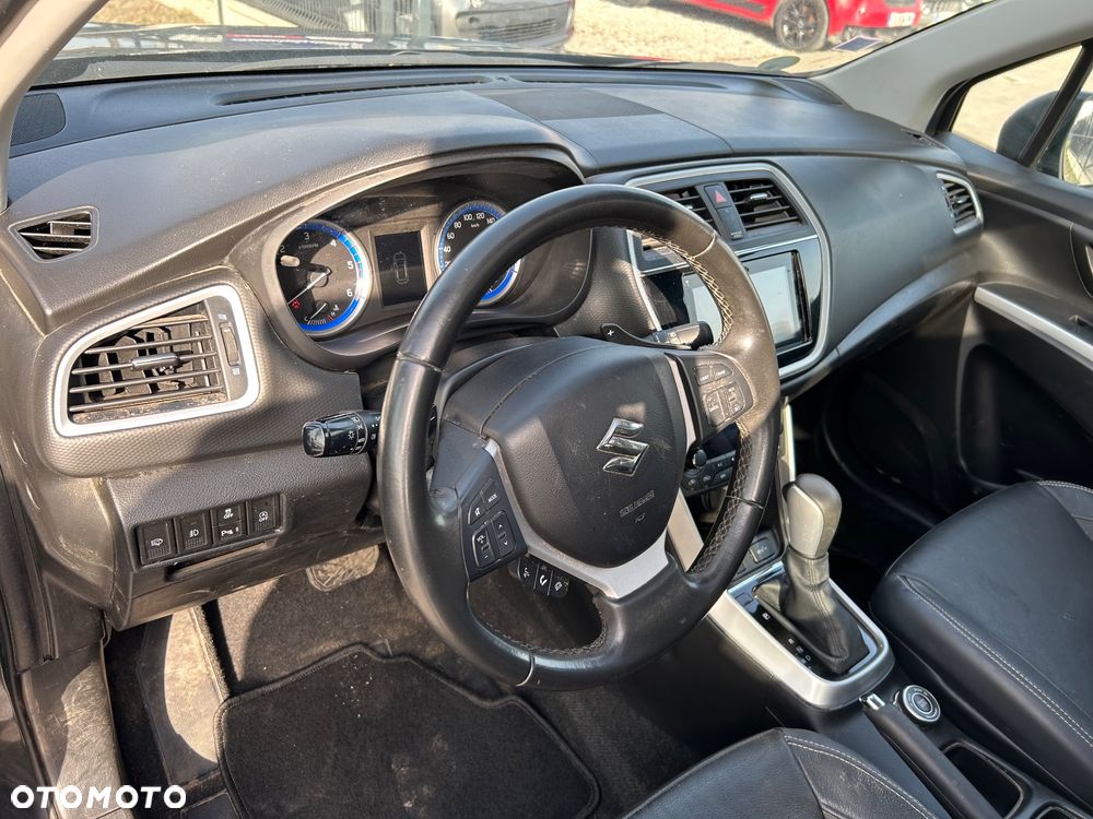 Suzuki SX4 S-Cross 1.6 DDiS Allgrip TCSS Comfort+ - 17