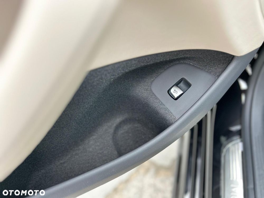 Mercedes-Benz CLS - 27