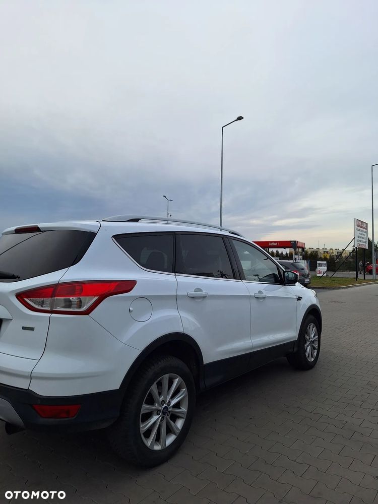 Ford Kuga 1.5 EcoBoost 4x4 Titanium - 5
