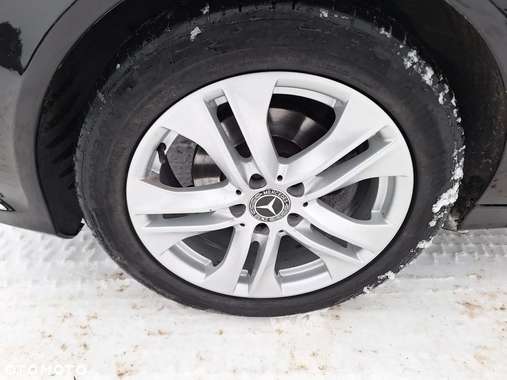 Mercedes-Benz Klasa C 180 BlueEFFICIENCY Avantgarde - 9