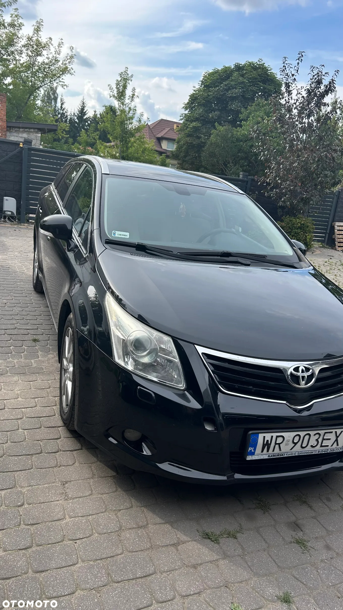 Toyota Avensis 2.0 D-4D Luna - 2