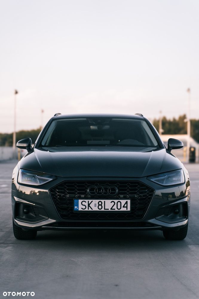 Audi A4 Avant 35 TDI mHEV S tronic - 1