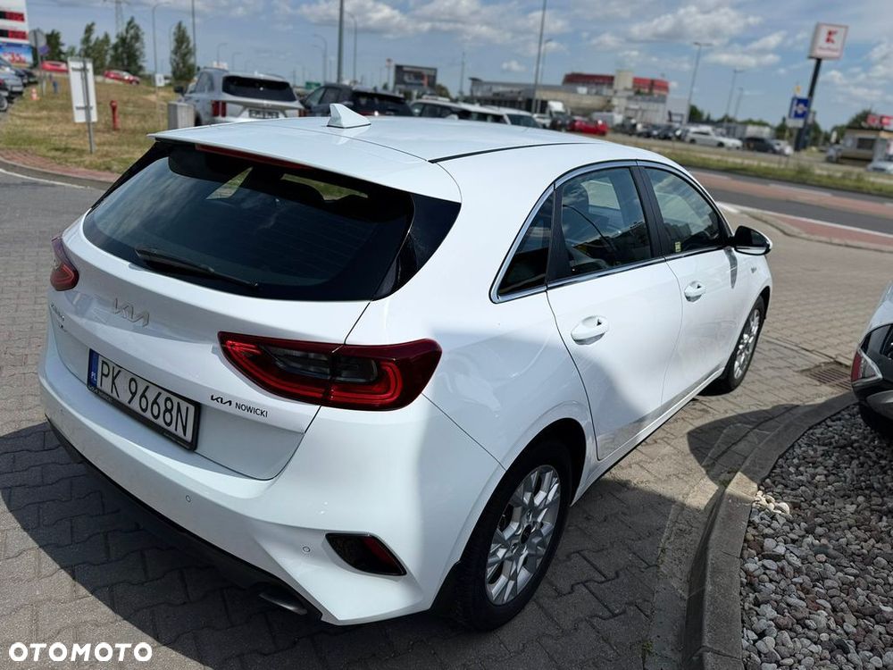 Kia Ceed 1.5 T-GDI M DCT - 4