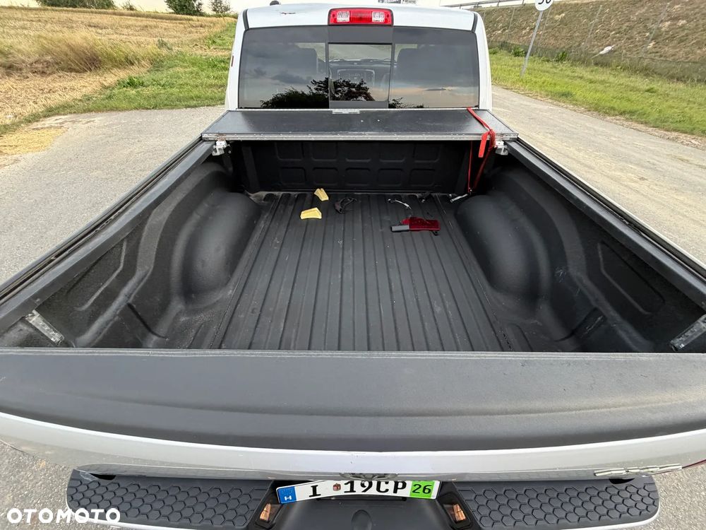 Dodge RAM 5.7 4x4 - 14