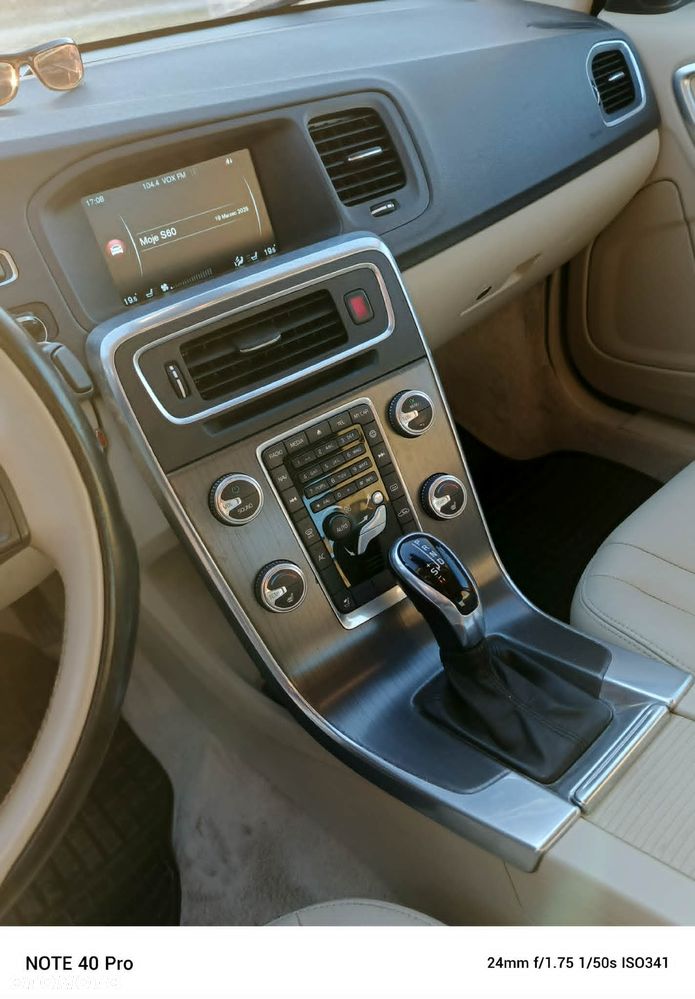 Volvo S60 2.5 T5 AWD - 5
