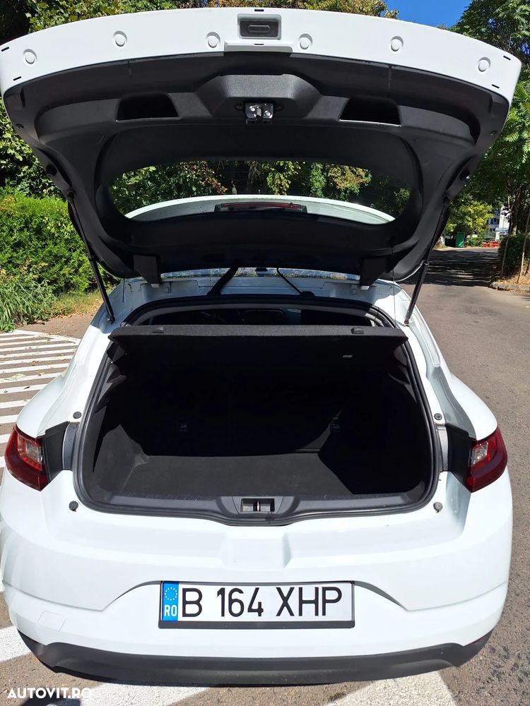 Renault Megane 1.5 dCI Life - 15