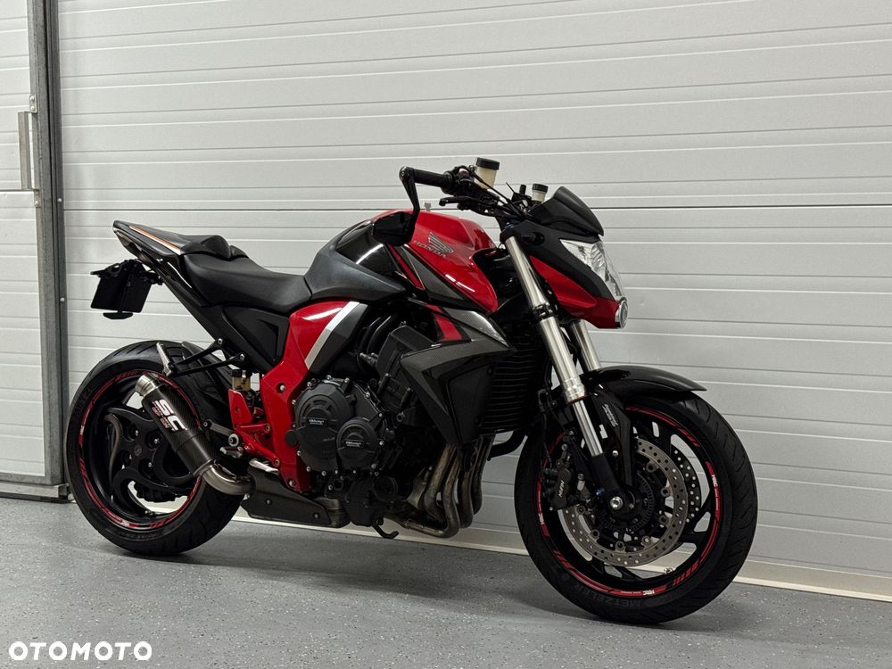 Honda CB - 1