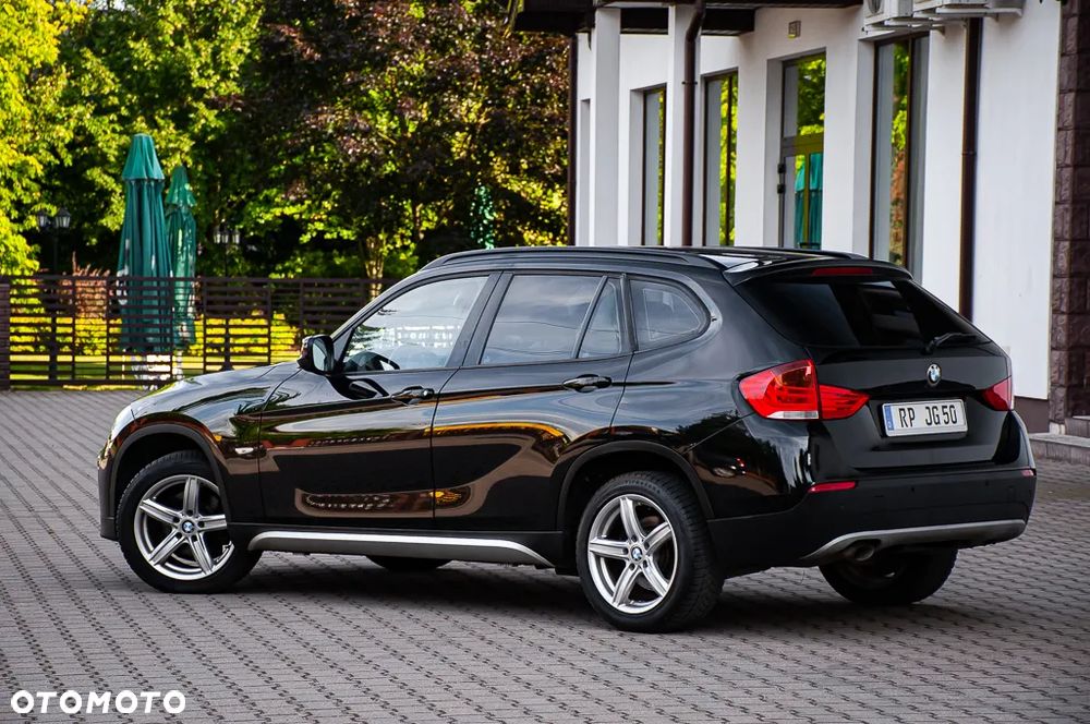 BMW X1 xDrive18d - 12