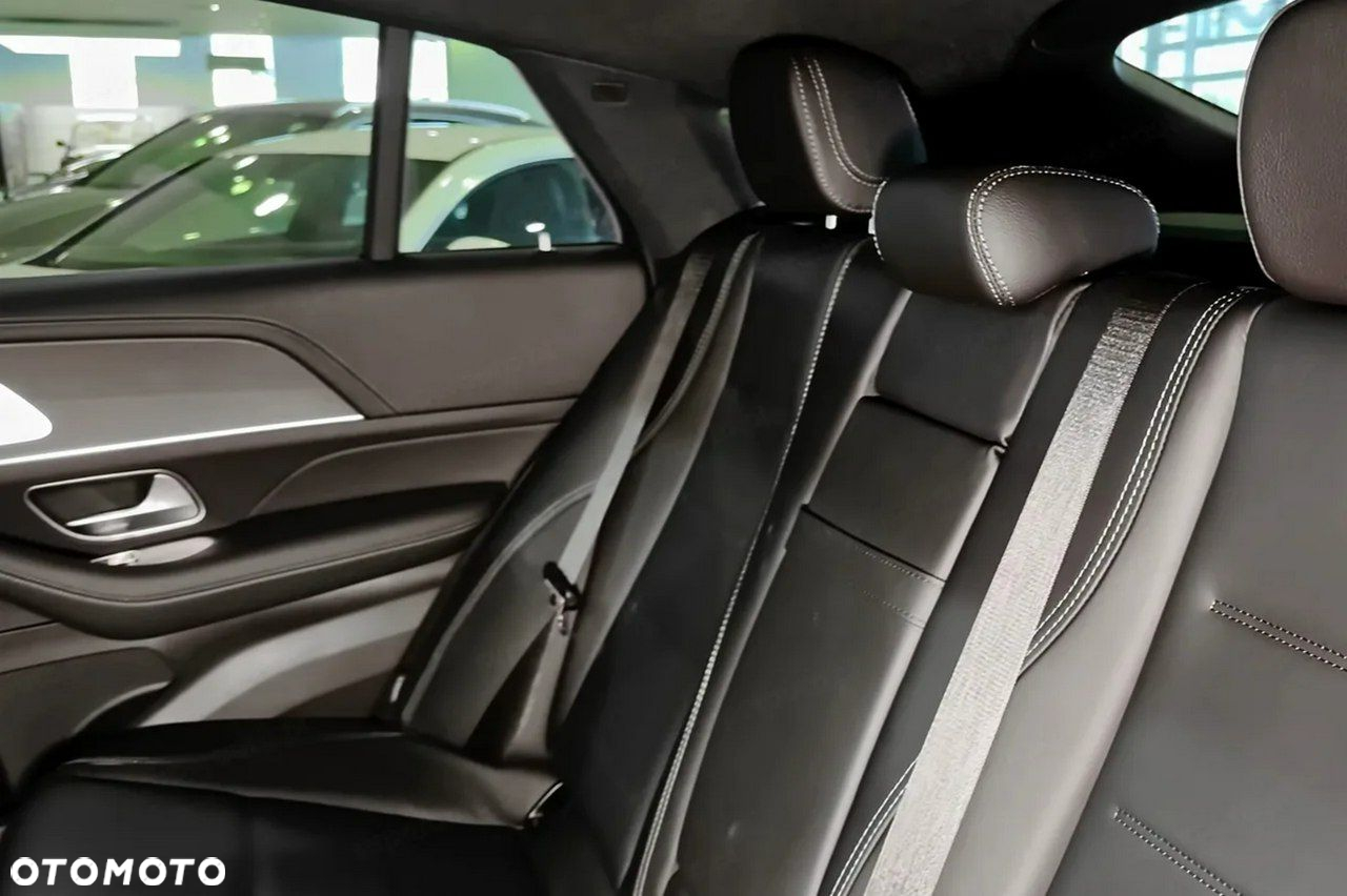 Mercedes-Benz GLE - 16
