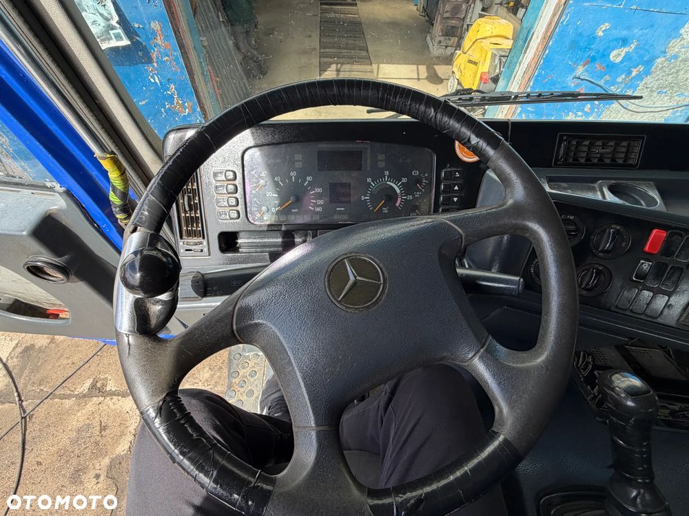 Mercedes-Benz ACTROS - 18