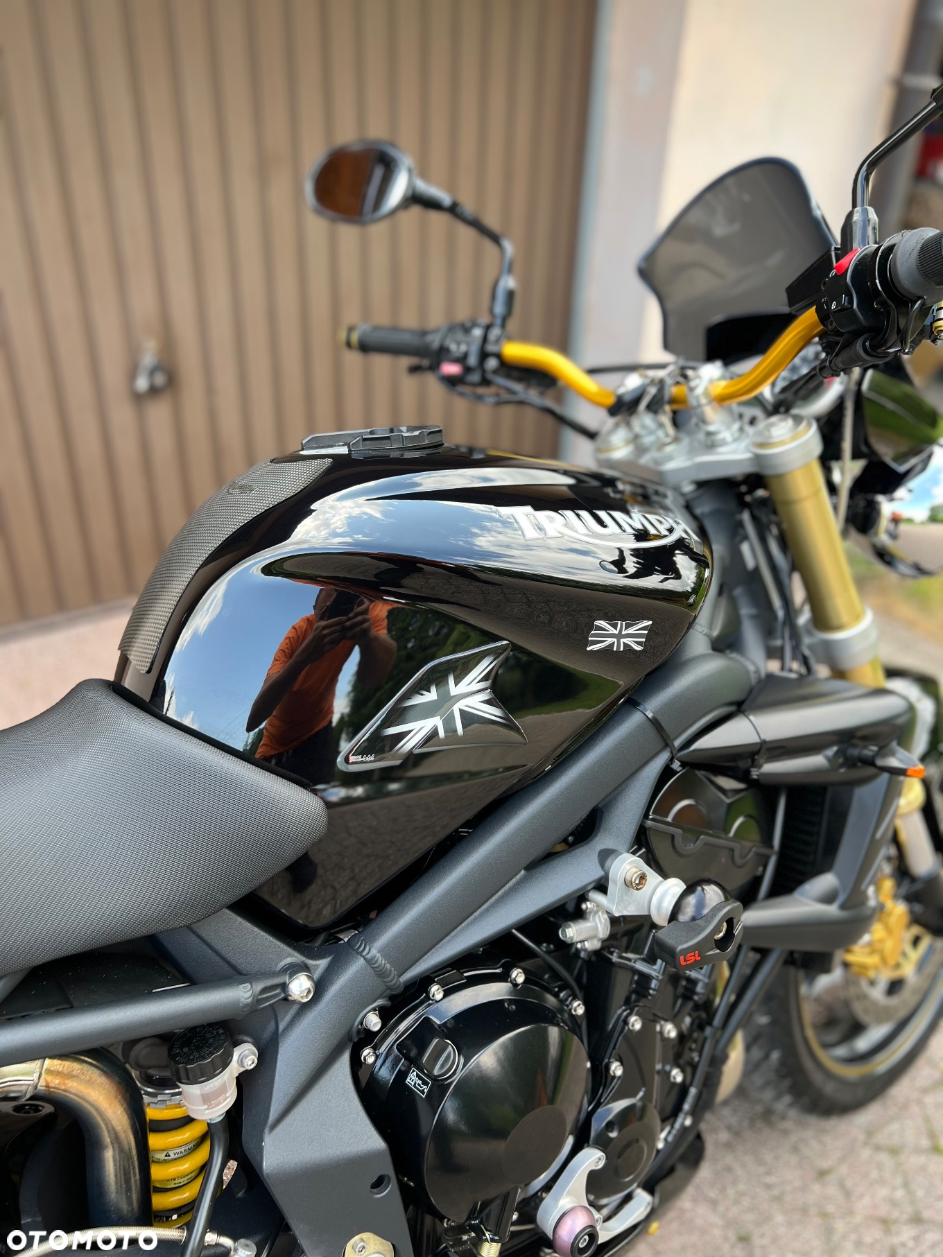 Triumph Street Triple - 13
