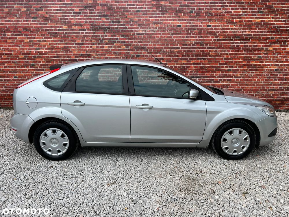 Ford Focus - 38