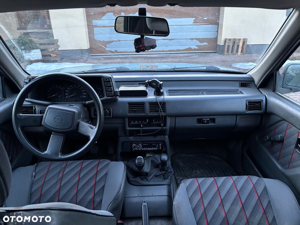 Opel Frontera - 7