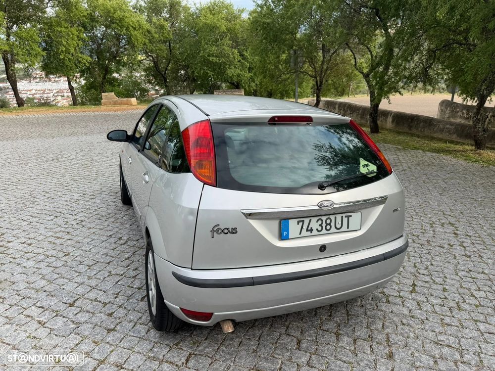 Ford Focus 1.8 TDCi Ghia - 7