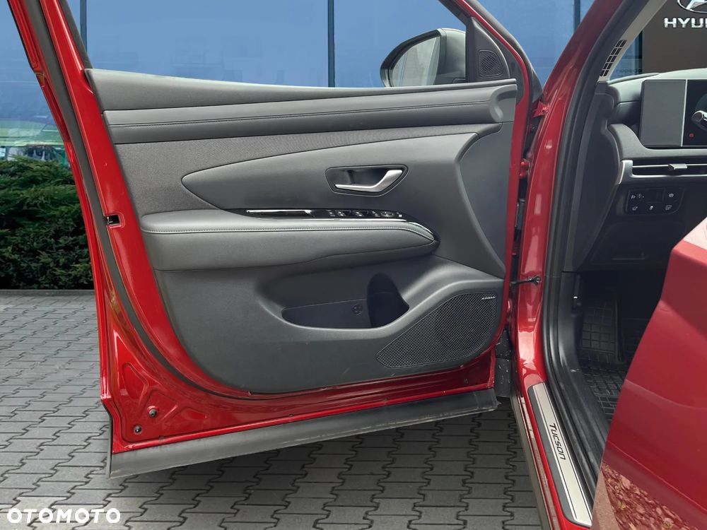 Hyundai Tucson 1.6 T-GDi HEV Executive 2WD - 10