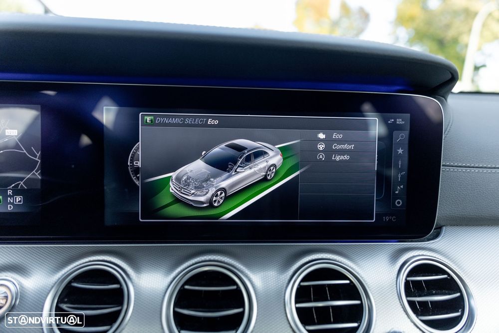 Mercedes-Benz E 220 d AMG - 27