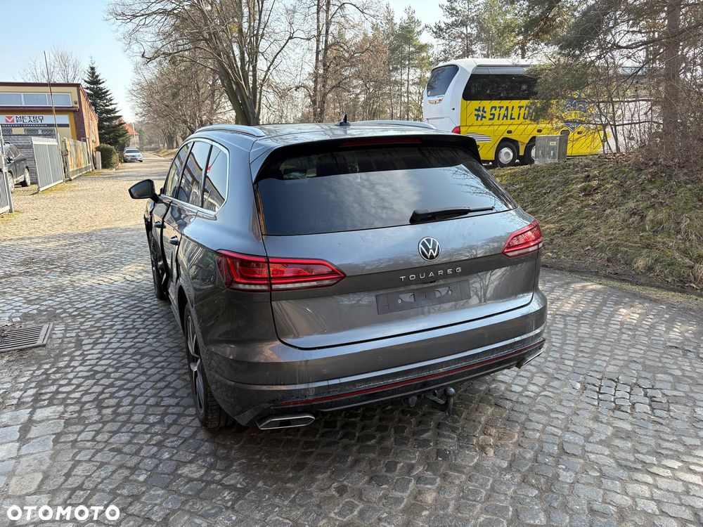 Volkswagen Touareg 3.0 V6 TDI SCR 4Motion Automatik R-Line - 14