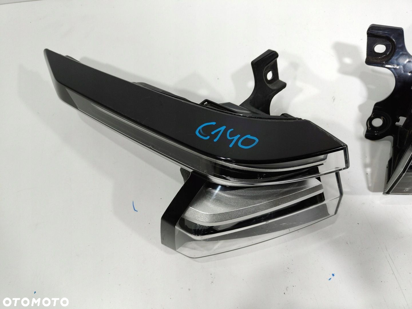 Qashqai j12 lift lampa tył lewa prawa całe - 3