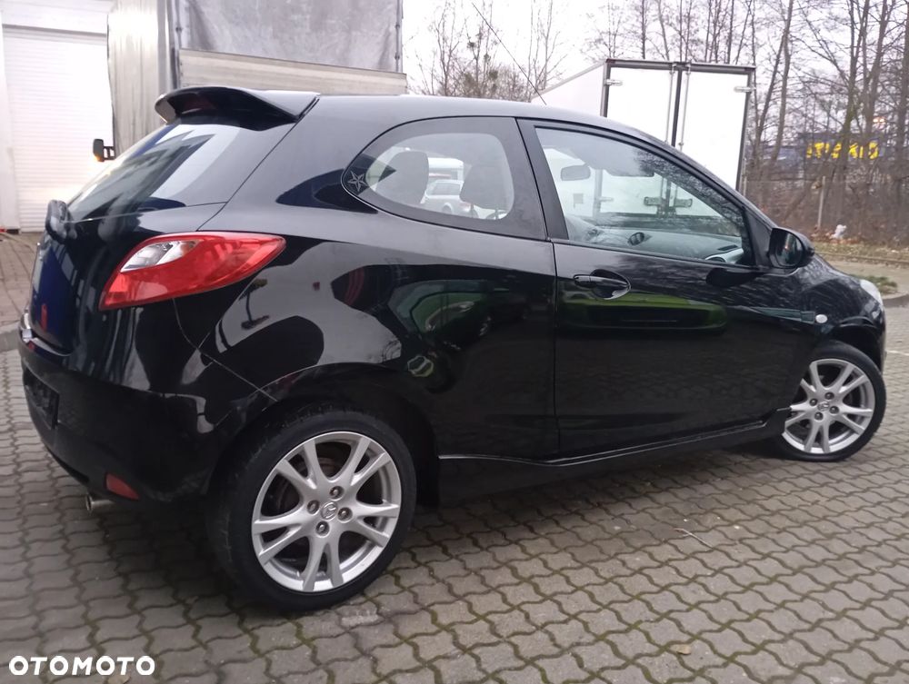 Mazda 2 1.5 Sport Dynamic - 23