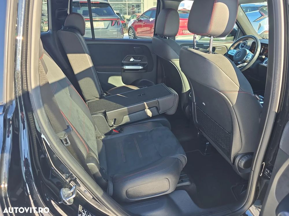 Mercedes-Benz GLB - 25