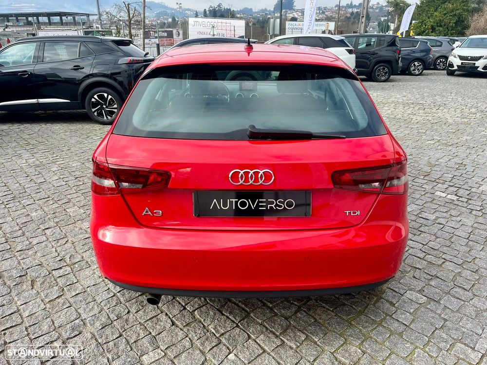 Audi A3 1.6 TDI Attraction S tronic - 7
