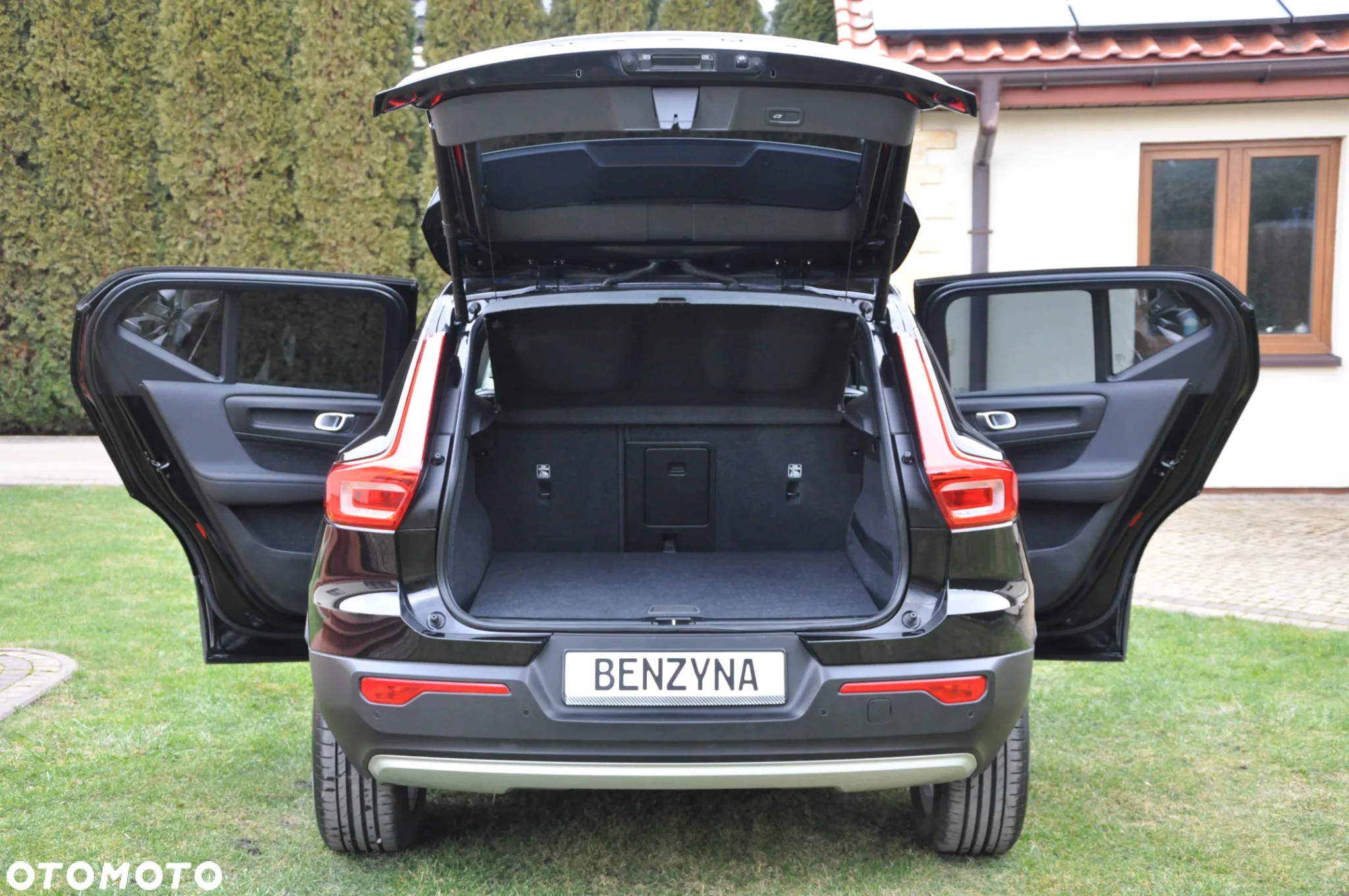 Volvo XC 40 T3 Momentum - 9