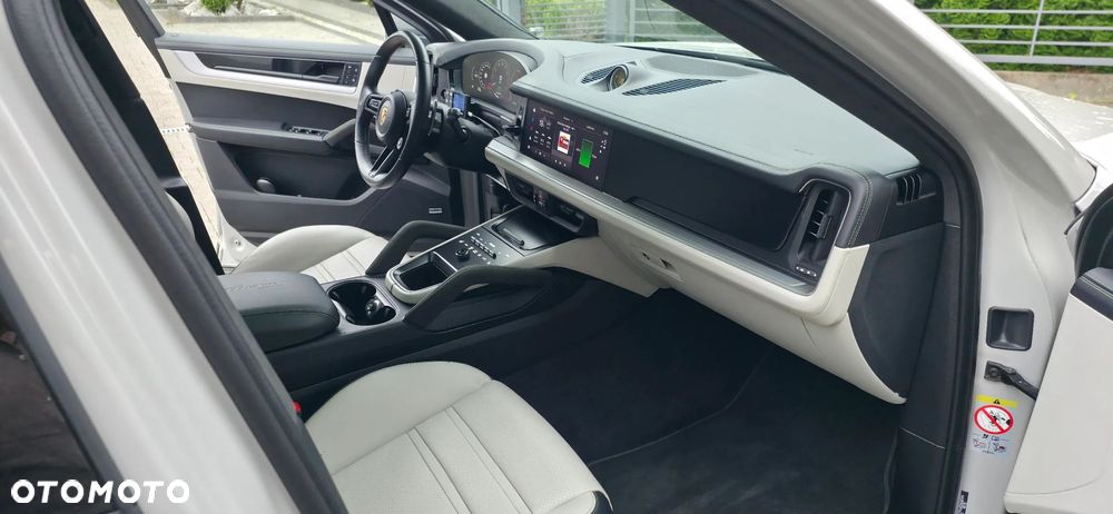 Porsche Cayenne - 17