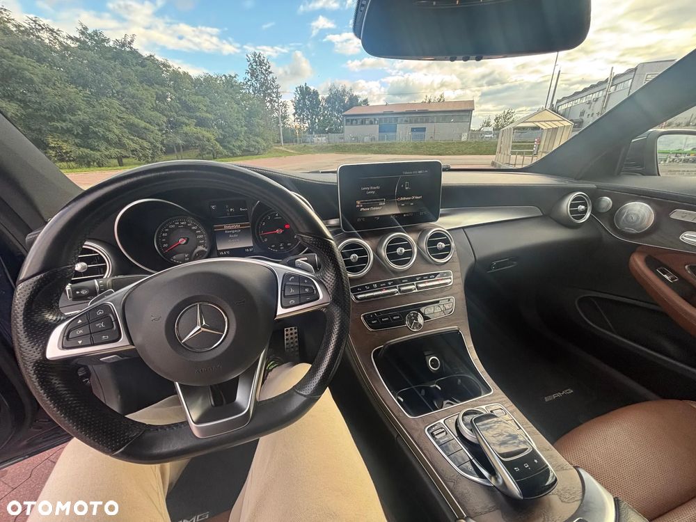 Mercedes-Benz Klasa C 300 7G-TRONIC AMG Line - 11
