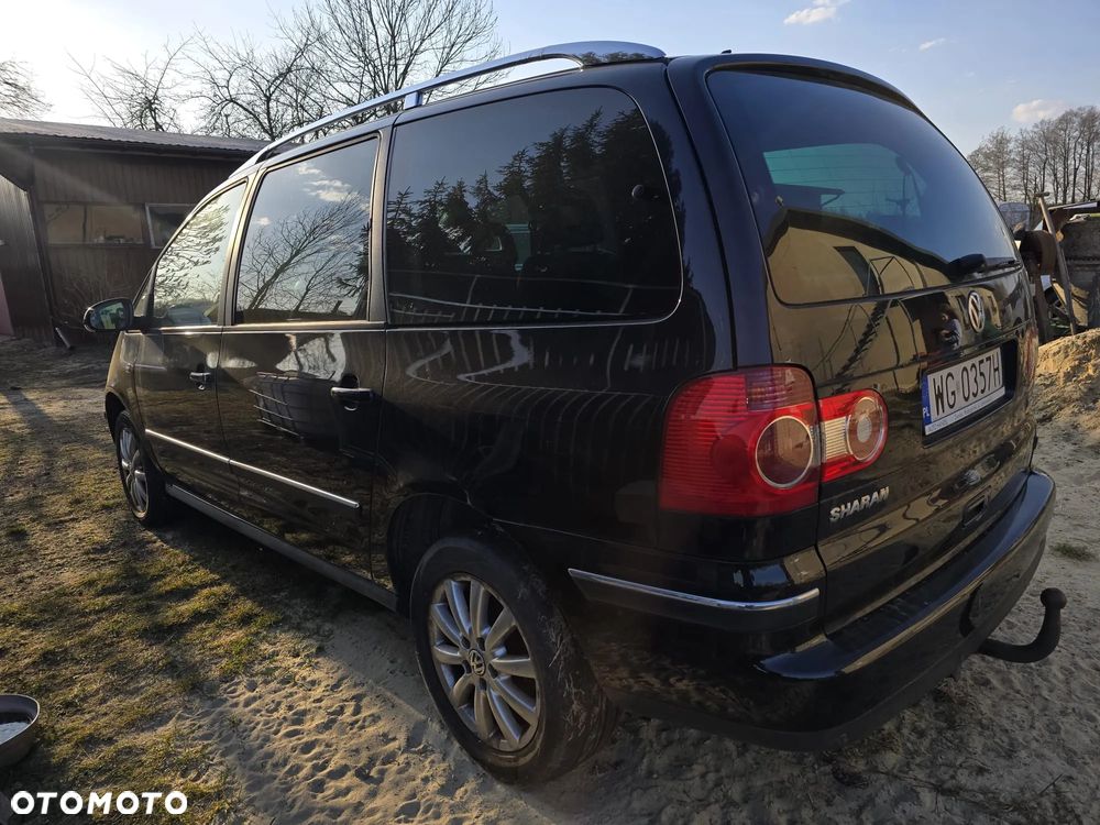 Volkswagen Sharan 1.9 TDI Highline - 5
