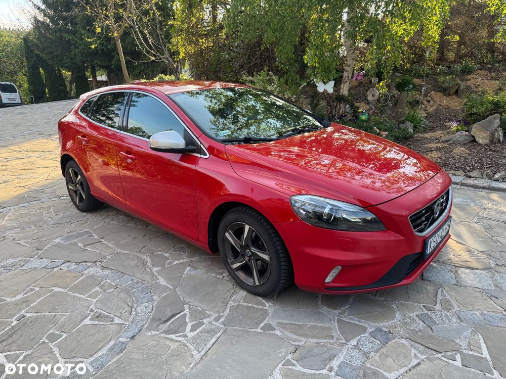 Volvo V40 D2 Drive-E R-Design Momentum - 2