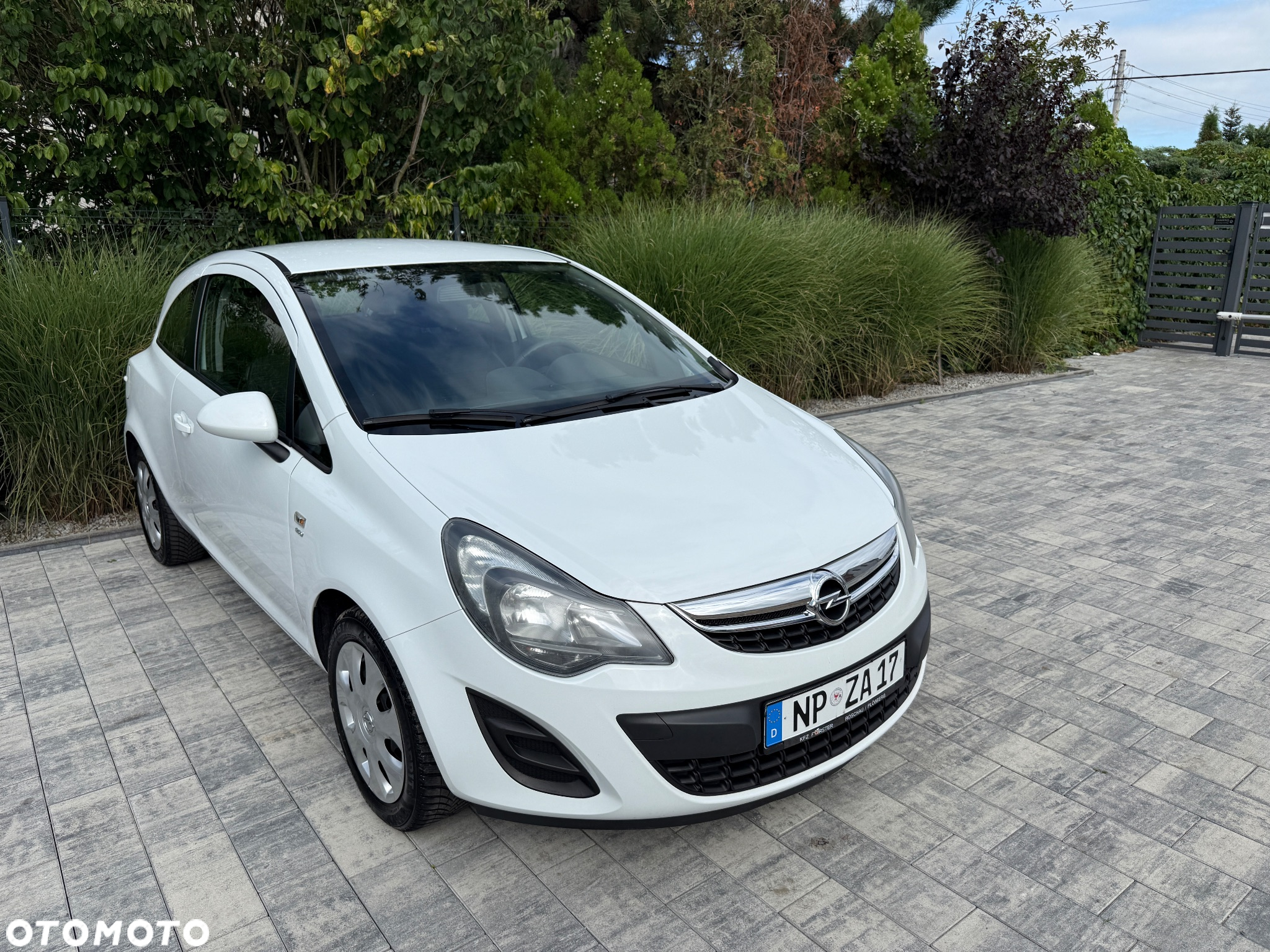 Opel Corsa 1.4 Cosmo - 30