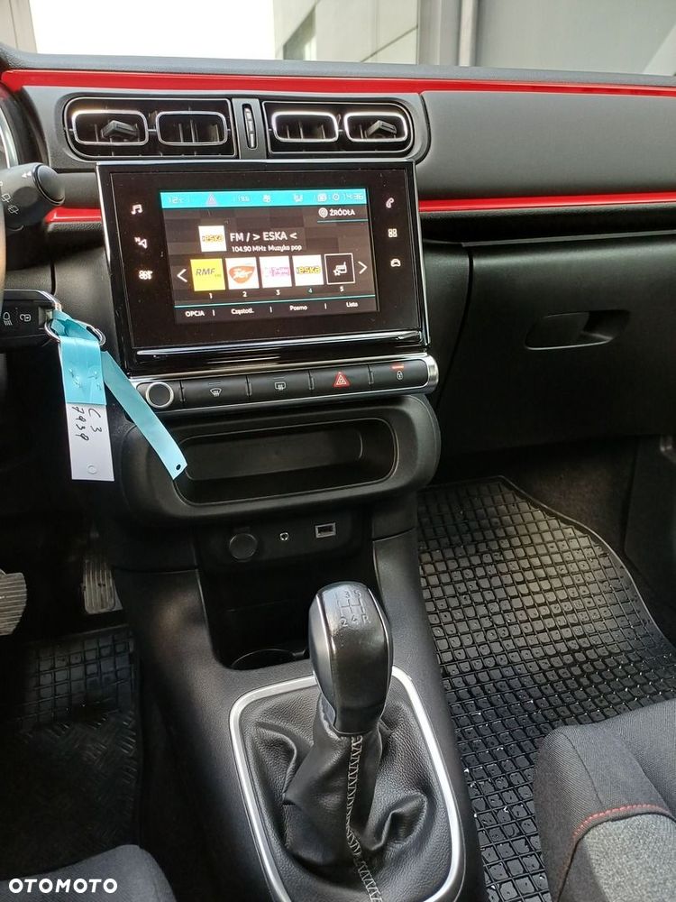 Citroën C3 1.2 PureTech Shine - 16