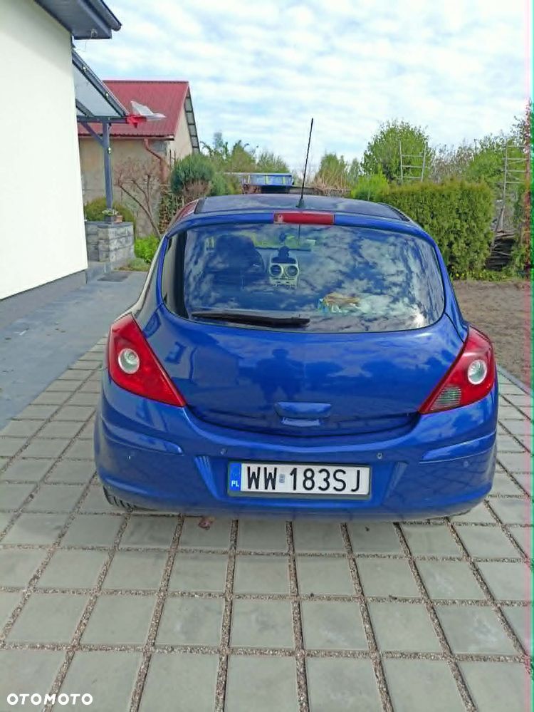 Opel Corsa 1.2 16V - 4